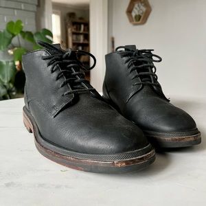 Black Leather Cole Haan Chukka Boots Size 7